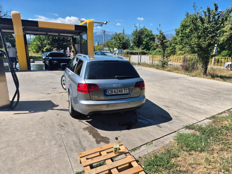 Audi A4, снимка 4 - Автомобили и джипове - 52355793