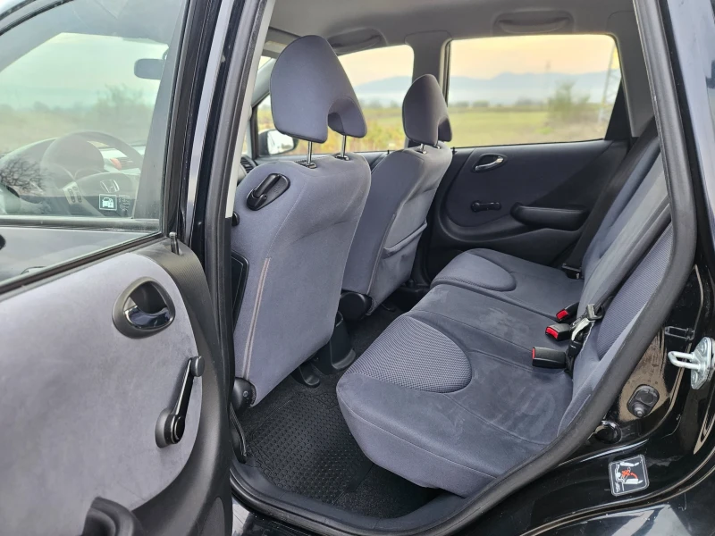 Honda Jazz 1.4/FACELIFT/АВТОМАТИК, снимка 12 - Автомобили и джипове - 52449477