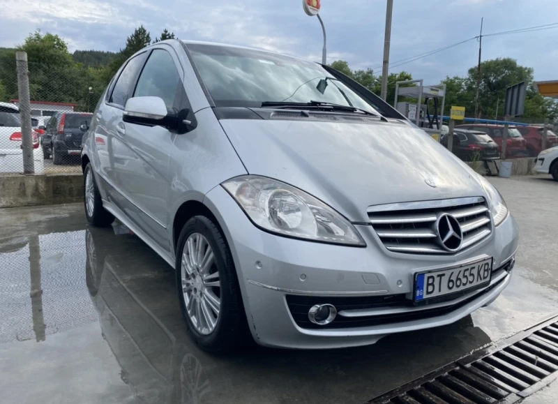 Mercedes-Benz A 180, снимка 4 - Автомобили и джипове - 52851755