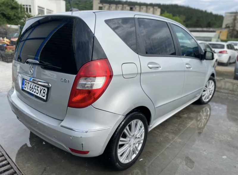 Mercedes-Benz A 180, снимка 8 - Автомобили и джипове - 52851755
