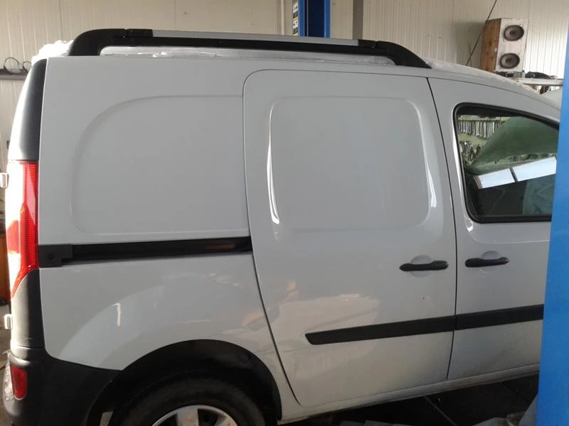 Renault Kangoo 1.5dzi, снимка 14 - Автомобили и джипове - 31848233