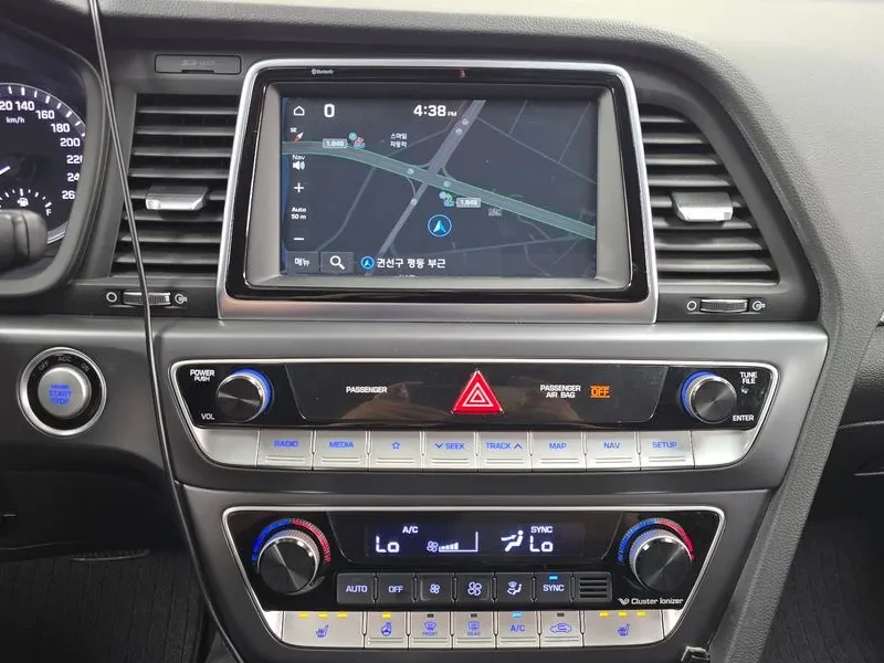 Hyundai Sonata New Rise 2.0 Smart, снимка 13 - Автомобили и джипове - 55259982
