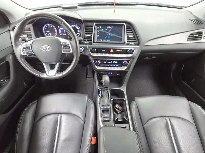 Hyundai Sonata New Rise 2.0 Smart, снимка 7 - Автомобили и джипове - 55259982