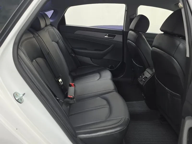 Hyundai Sonata New Rise 2.0 Smart, снимка 11 - Автомобили и джипове - 55259982