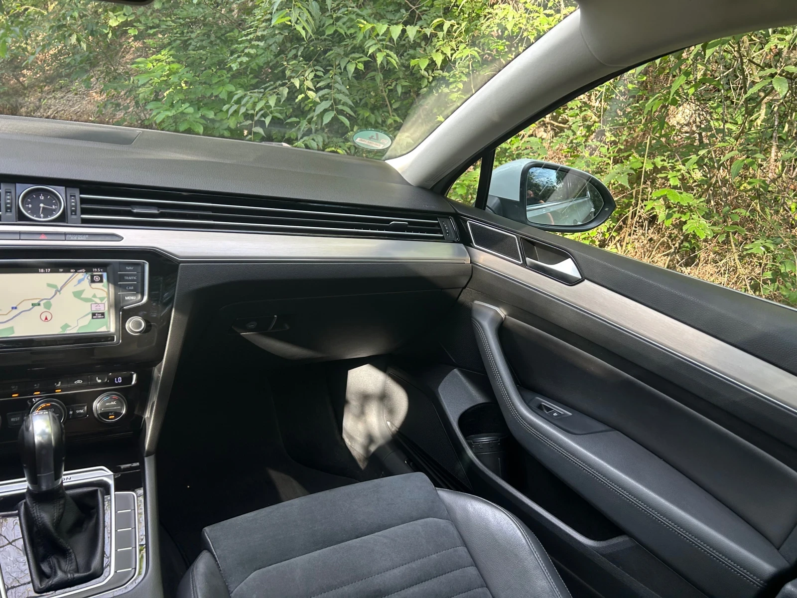 VW Passat 2.0TDI 190 4MOTION - изображение 10