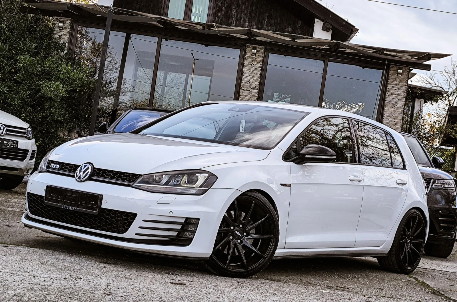 VW Golf 2.0TDI GTD 184 DSG   KEYLESS  | Mobile.bg   3