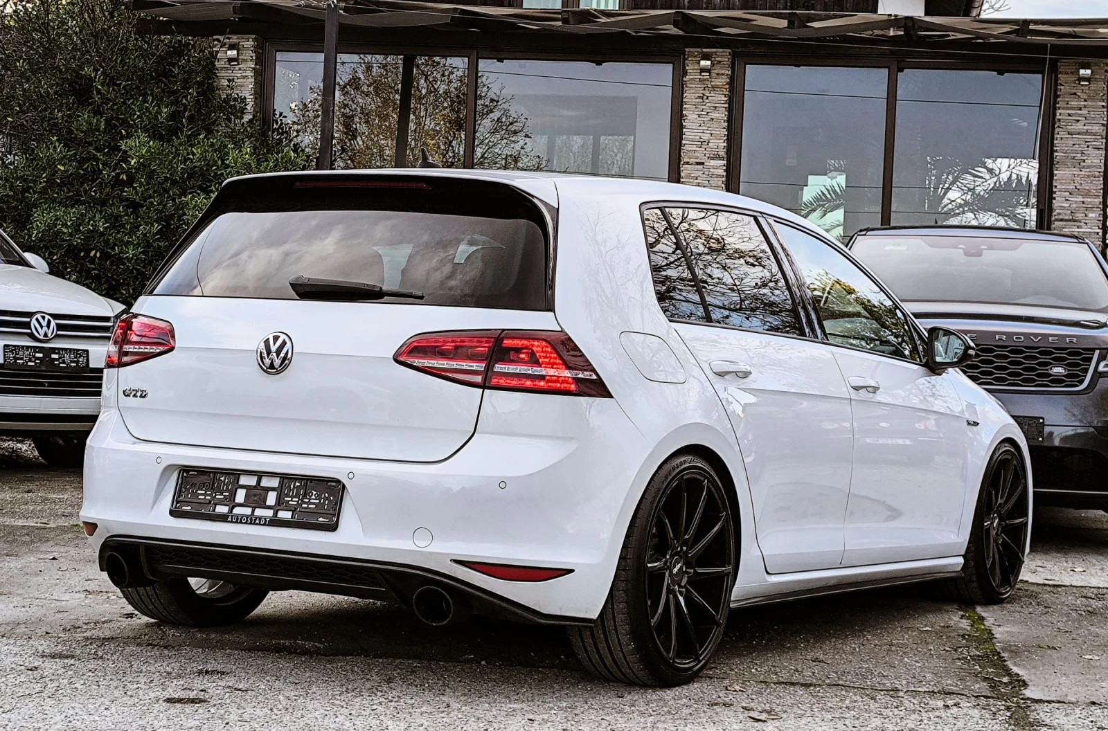 VW Golf 2.0TDI GTD 184 DSG   KEYLESS  | Mobile.bg   7