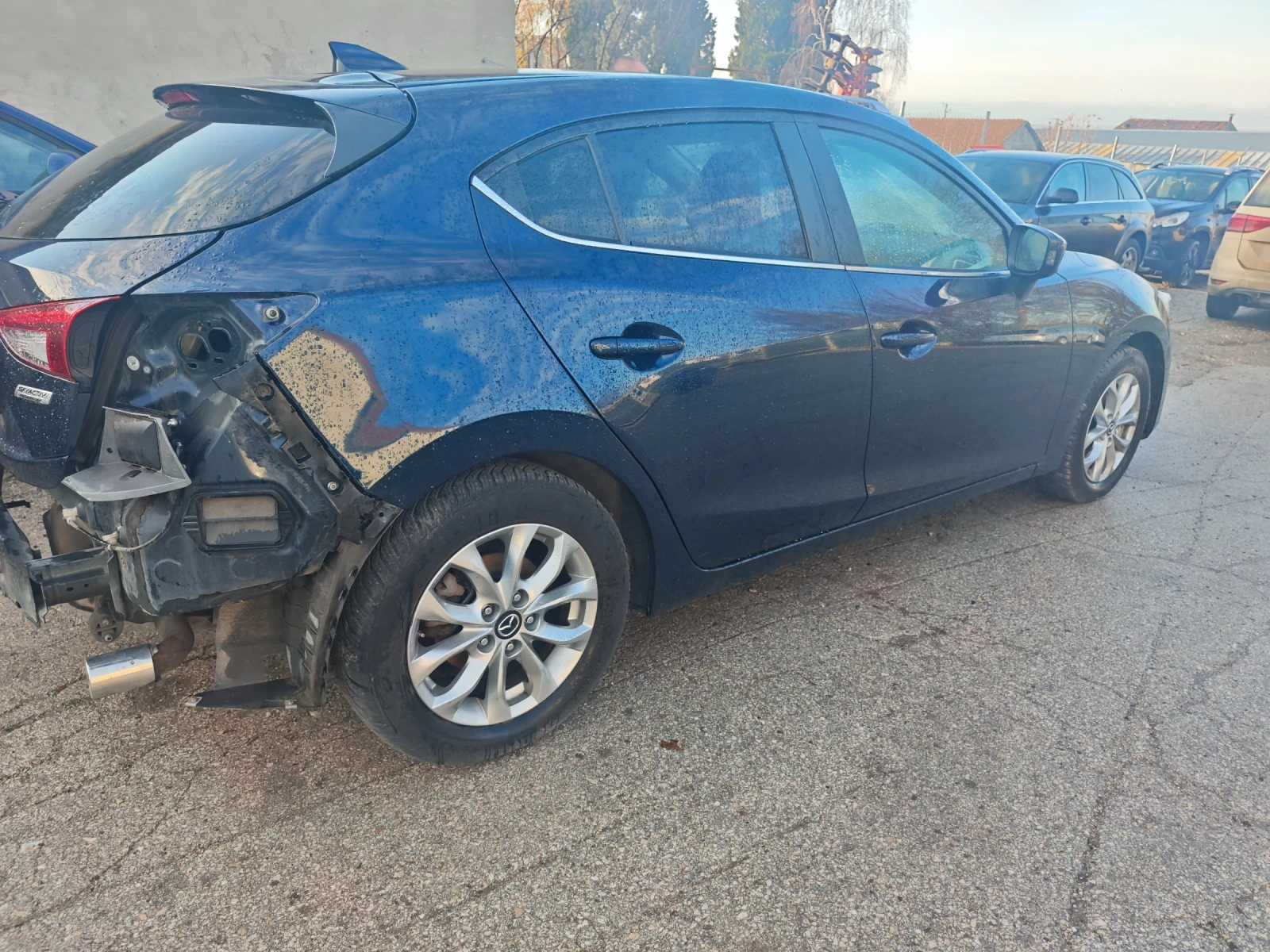 Mazda 3  - изображение 6