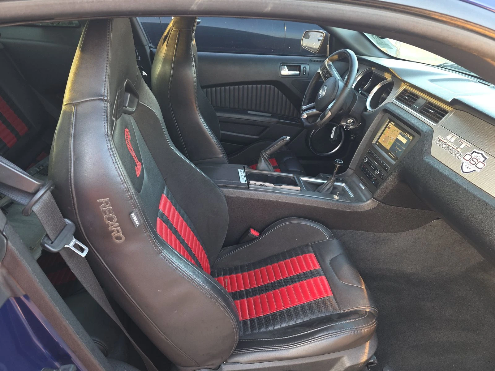 Ford Mustang GT500 Coupe, снимка 8 - Автомобили и джипове - 54047349