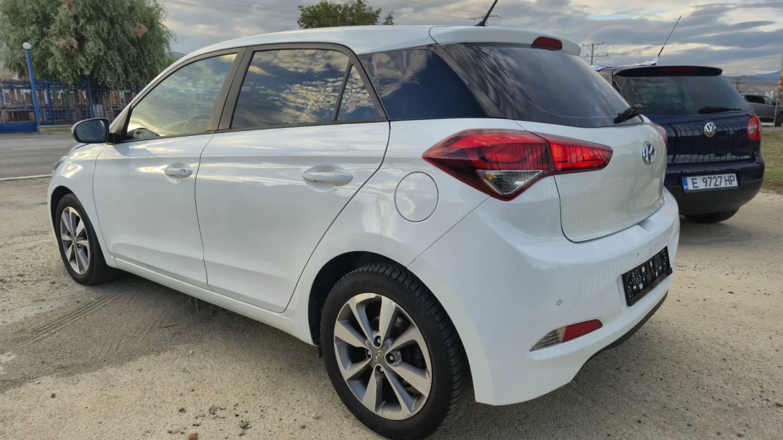 Hyundai I20 1.1 CRDI, снимка 6 - Автомобили и джипове - 54168365