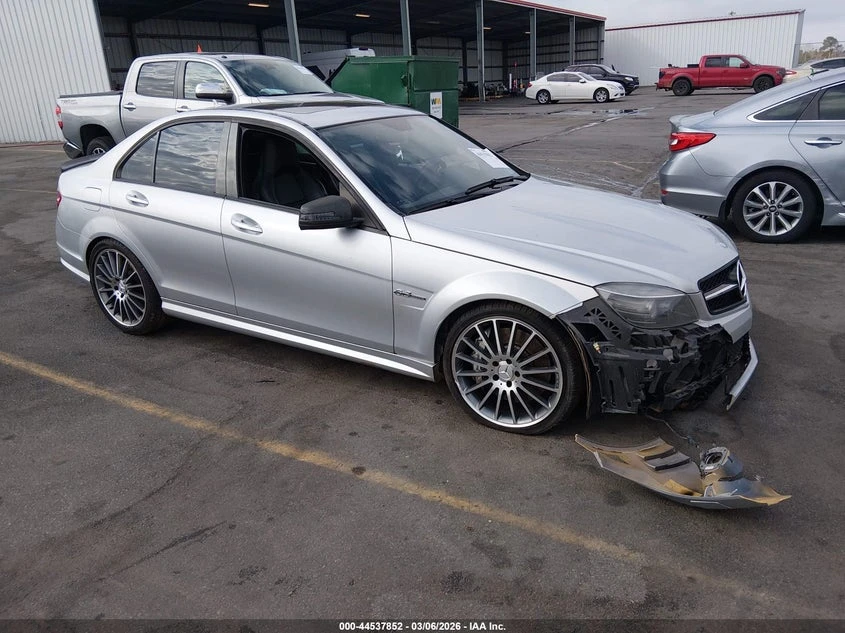 Mercedes-Benz C 63 AMG 2011 MERCEDES-BENZ C 63 AMG | Mobile.bg � ����������� 4
