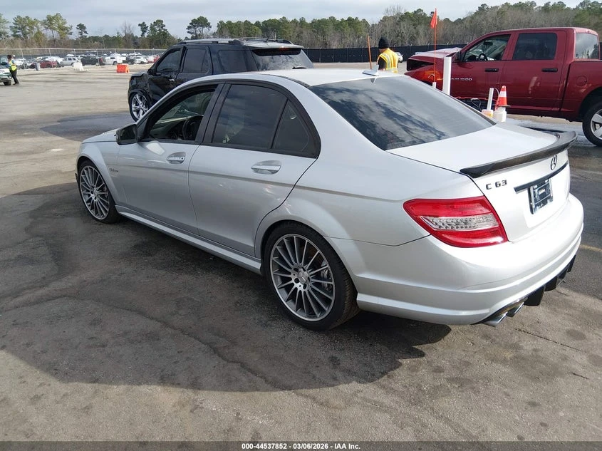 Mercedes-Benz C 63 AMG 2011 MERCEDES-BENZ C 63 AMG | Mobile.bg � ����������� 7