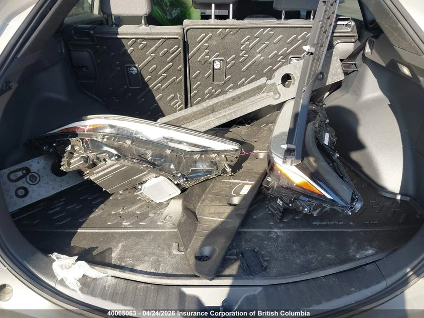 Toyota bZ4X XLE AWD, снимка 12 - Автомобили и джипове - 54336641