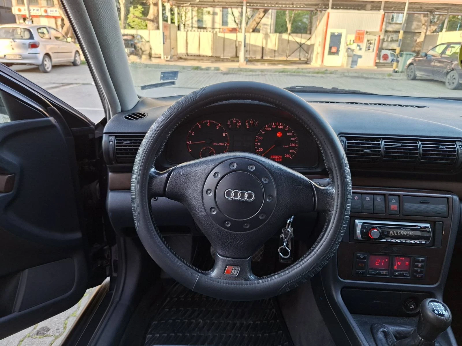 Audi A4 avant, снимка 14 - Автомобили и джипове - 54495952