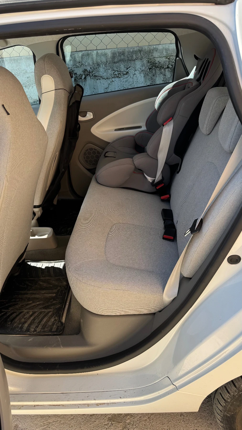 Renault Zoe Q210 Zen 22KWh, снимка 8 - Автомобили и джипове - 54567901
