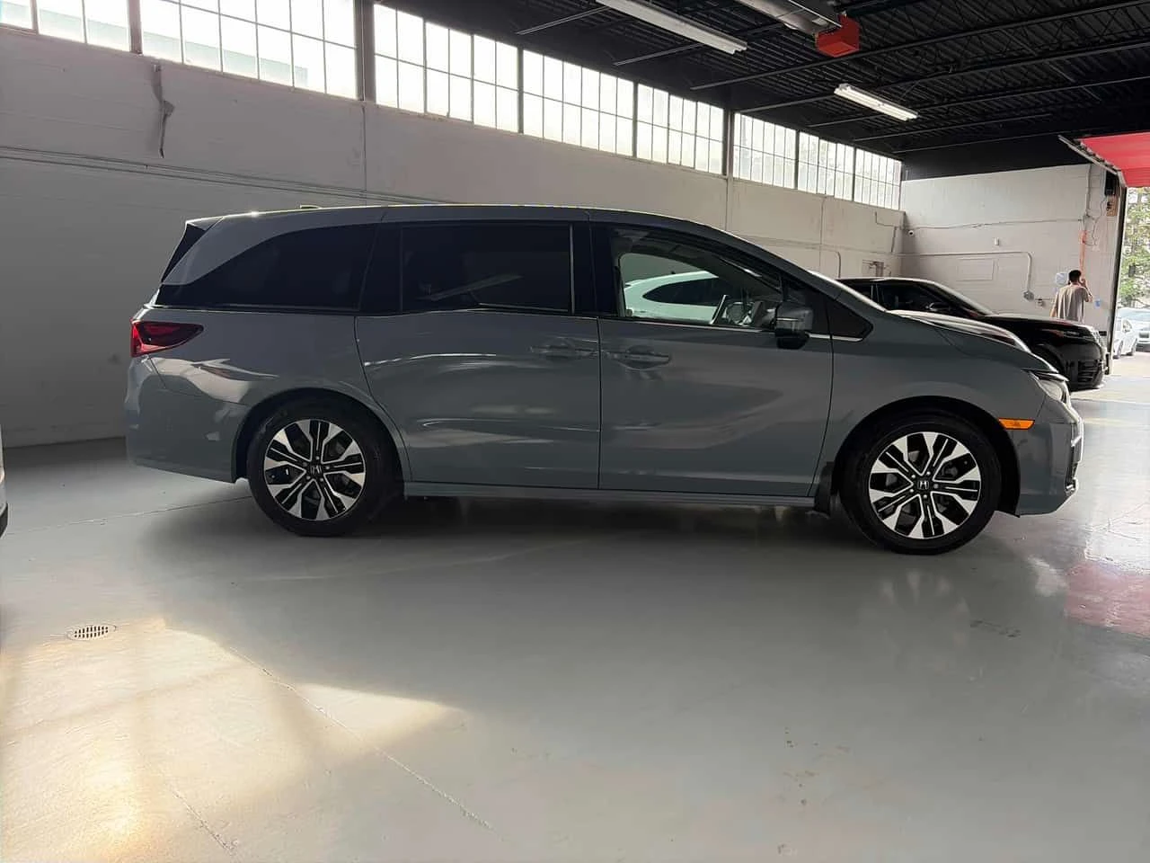 Honda Odyssey Touring| 2 КЛЮЧА| CARFAX| АВТОКРЕДИТ, снимка 5 - Автомобили и джипове - 54859767