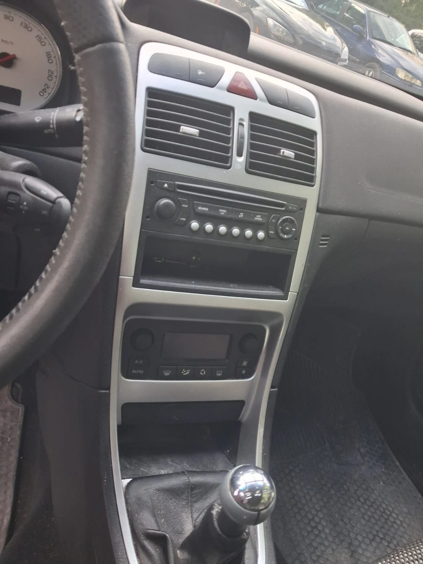 Peugeot 307, снимка 2 - Автомобили и джипове - 54961160