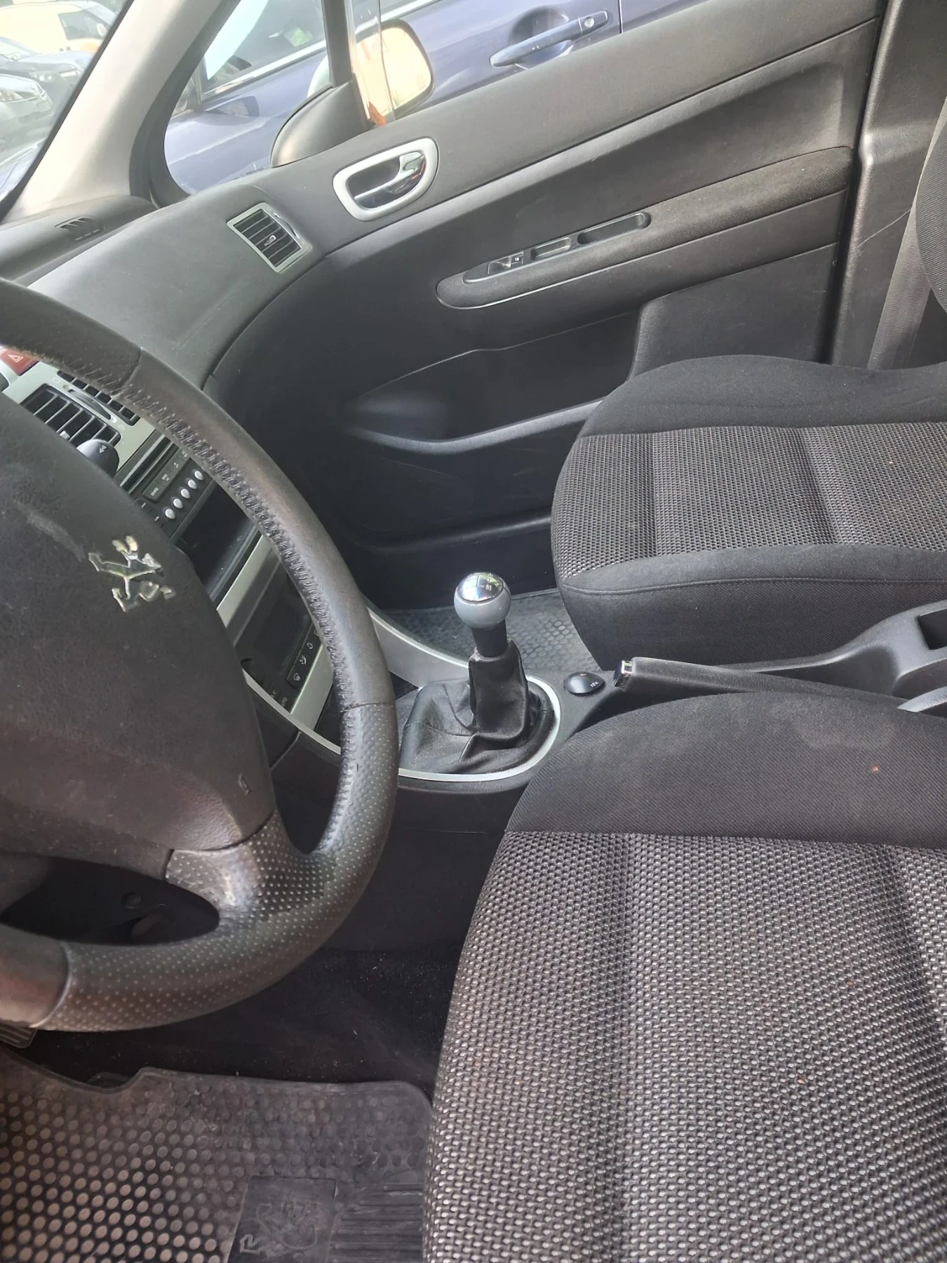 Peugeot 307, снимка 3 - Автомобили и джипове - 54961160
