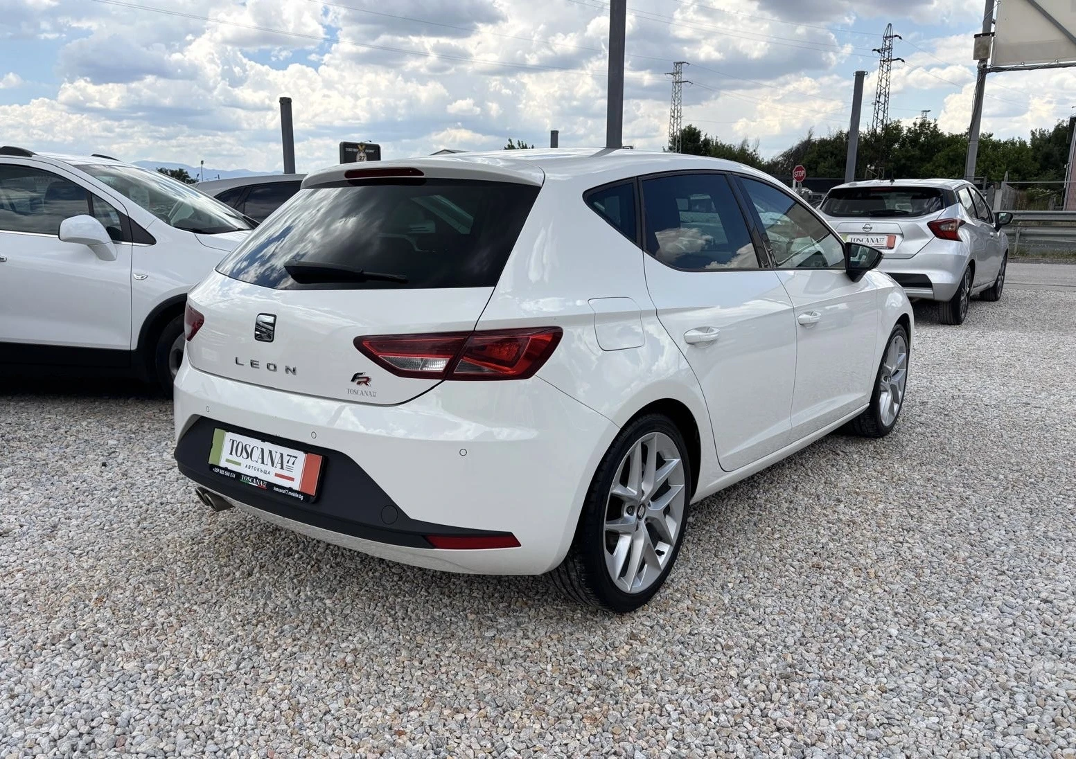 Seat Leon FR* 2.0tdi* 150к.с.* Лизинг, снимка 4 - Автомобили и джипове - 54998268
