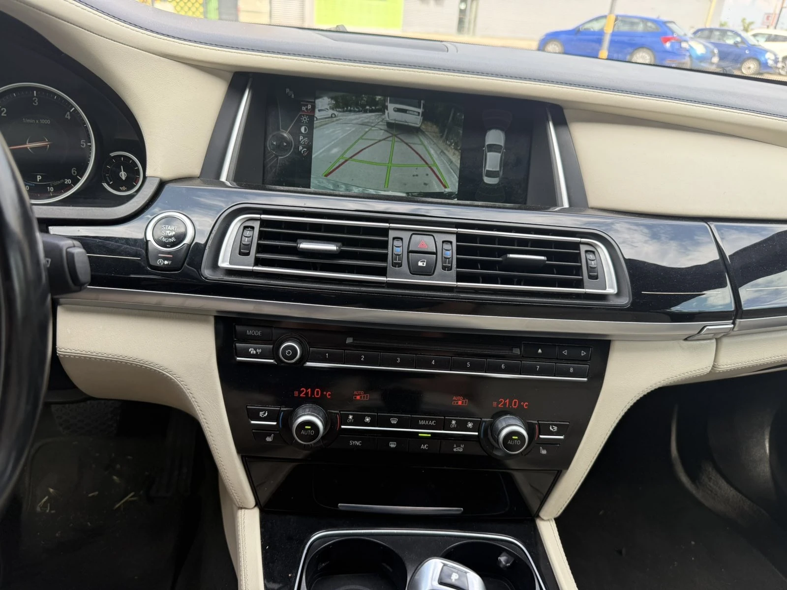 BMW 730 D Individual Facelift FULL, снимка 5 - Автомобили и джипове - 55325017