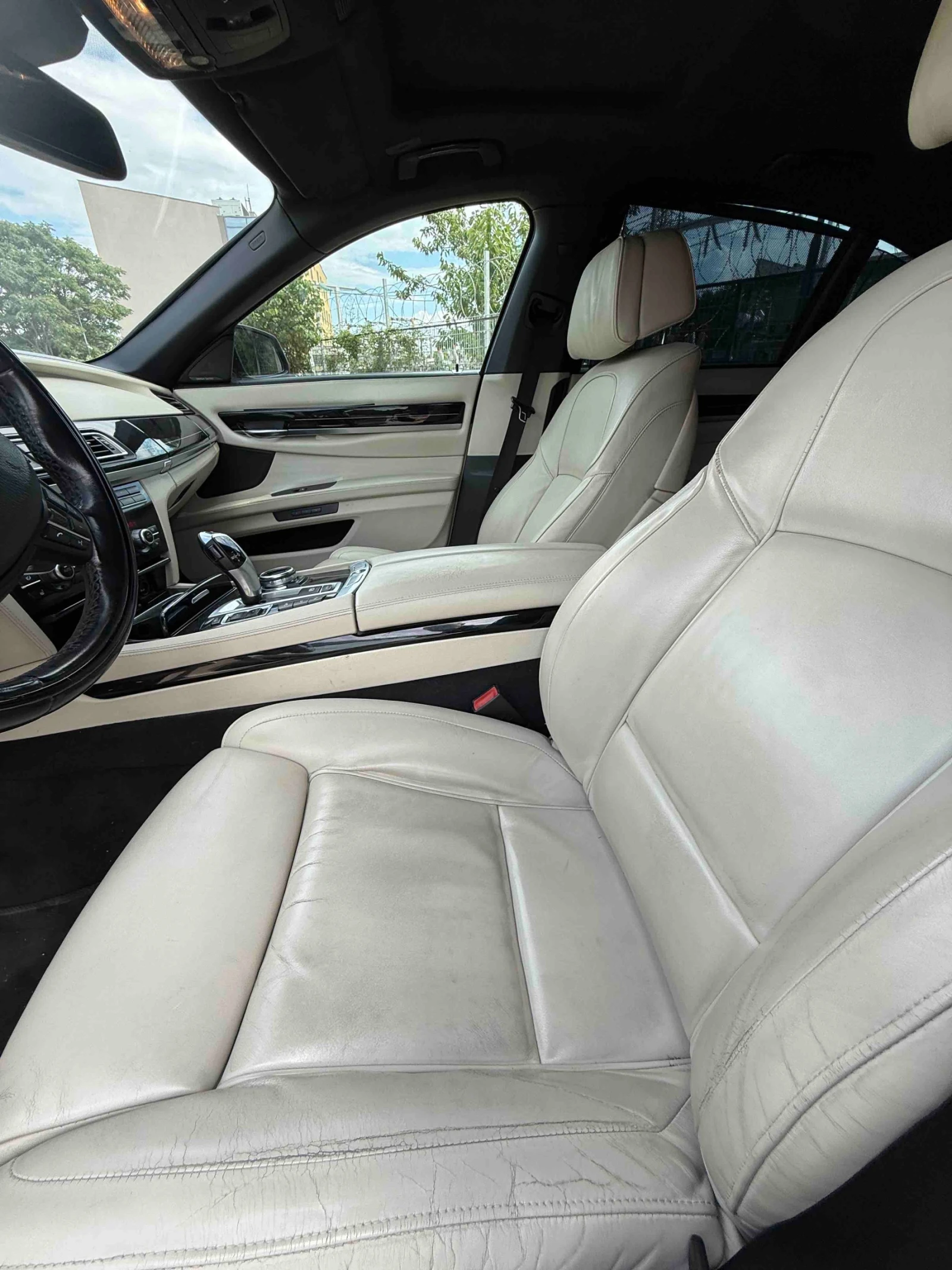 BMW 730 D Individual Facelift FULL, снимка 6 - Автомобили и джипове - 55325017
