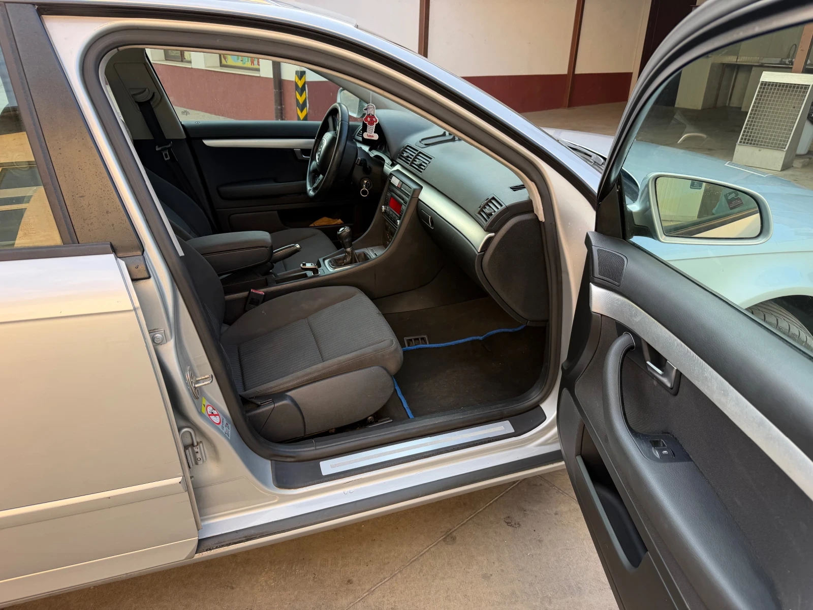 Audi A4 1.9TDi 116, снимка 9 - Автомобили и джипове - 55598965