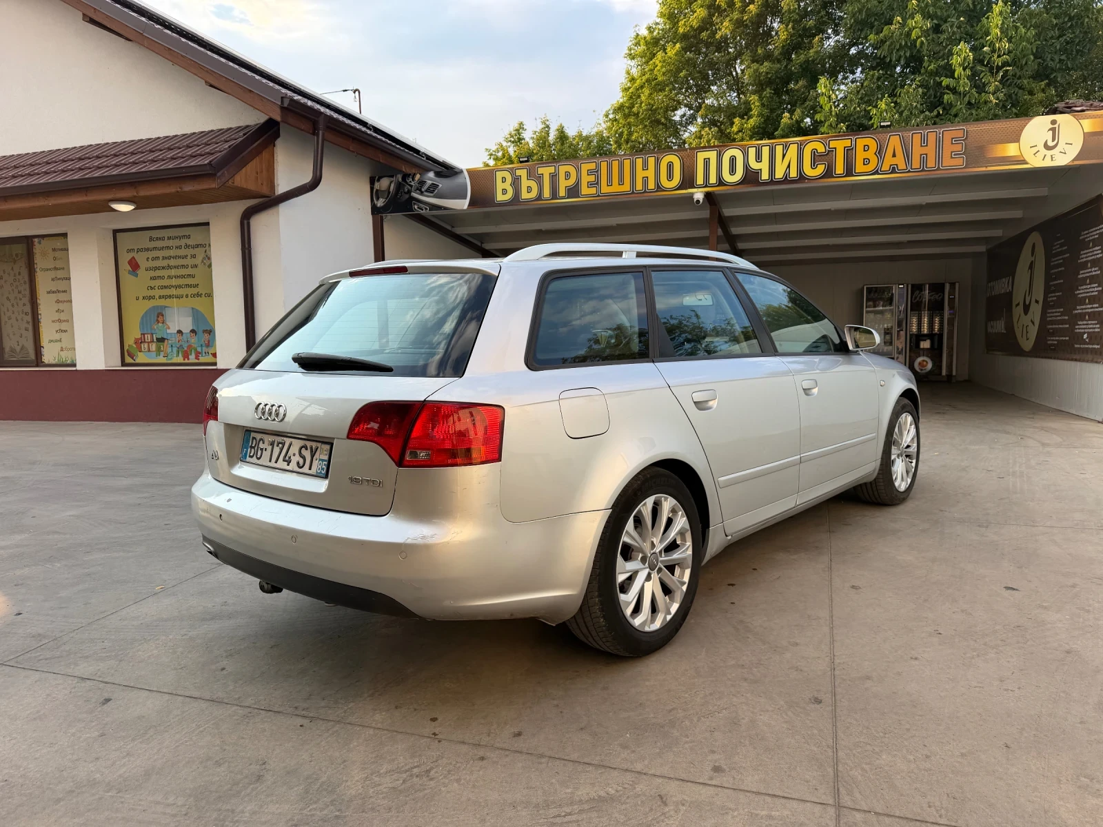 Audi A4 1.9TDi 116, снимка 6 - Автомобили и джипове - 55598965