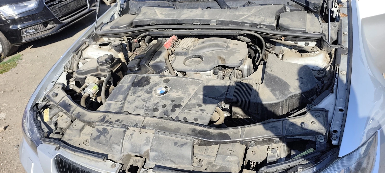 BMW 320 Газ Автоматик 2.0-150к.с. 2006г, снимка 14 - Автомобили и джипове - 56136641