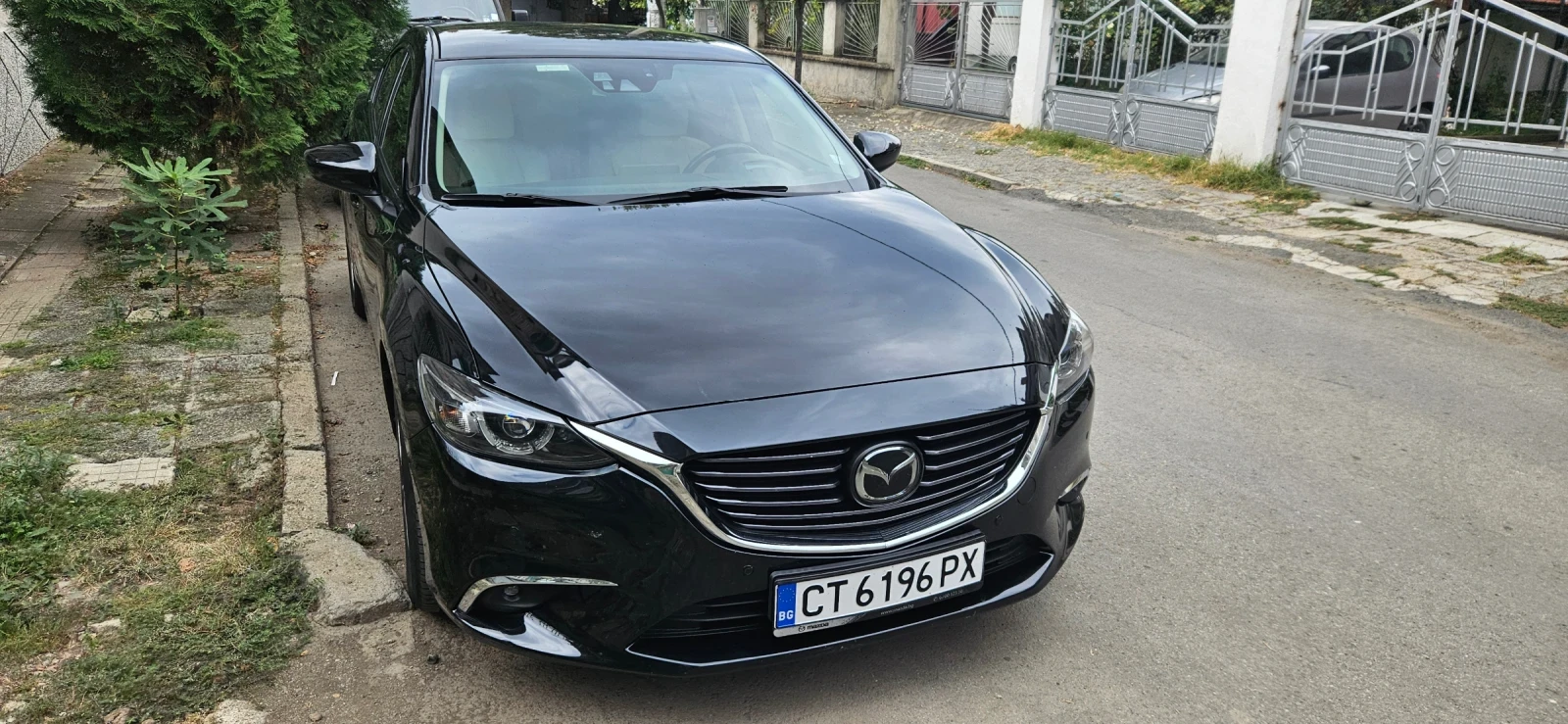 Mazda 6