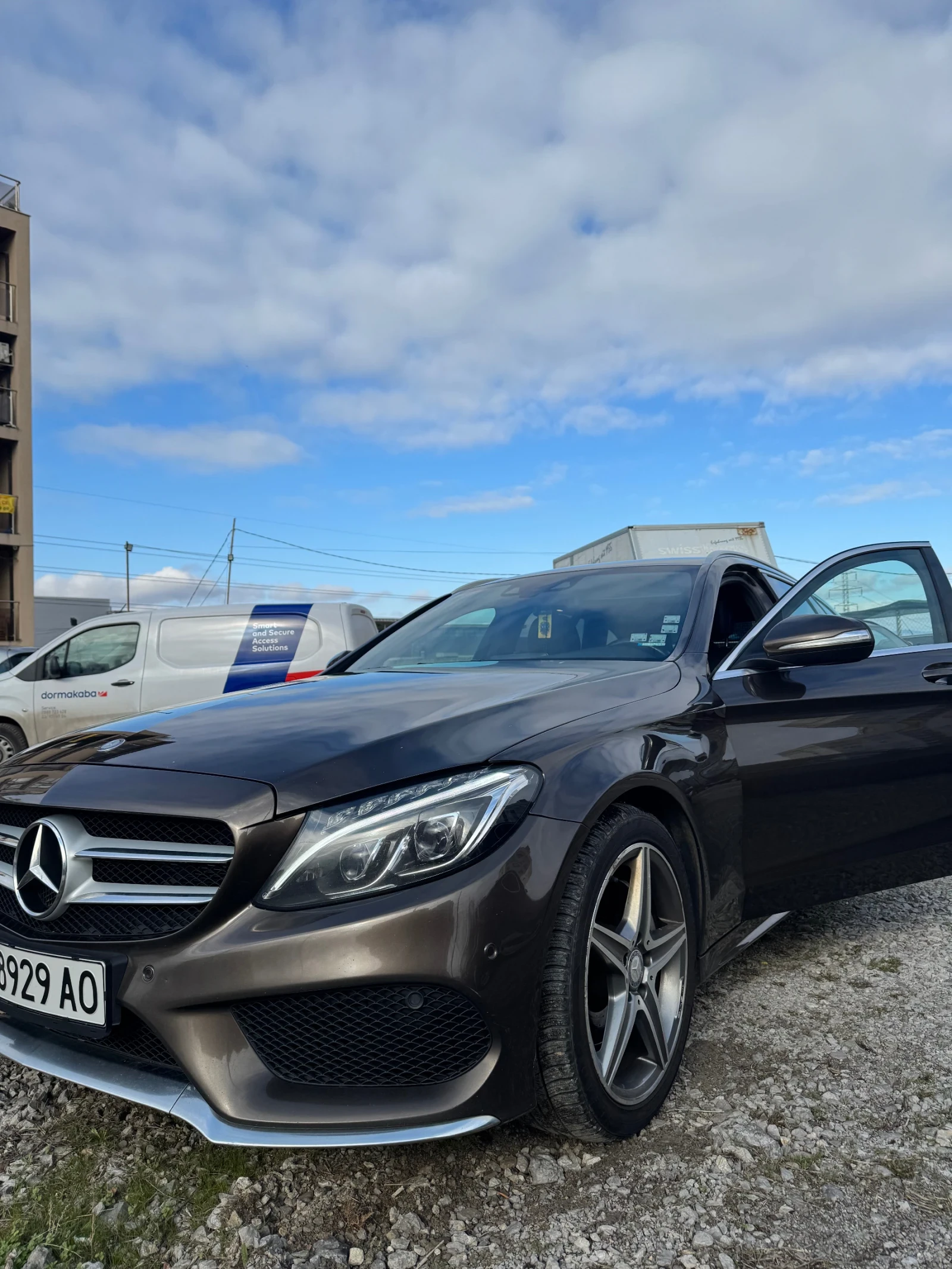 Mercedes-Benz C 220, снимка 5 - Автомобили и джипове - 56532768