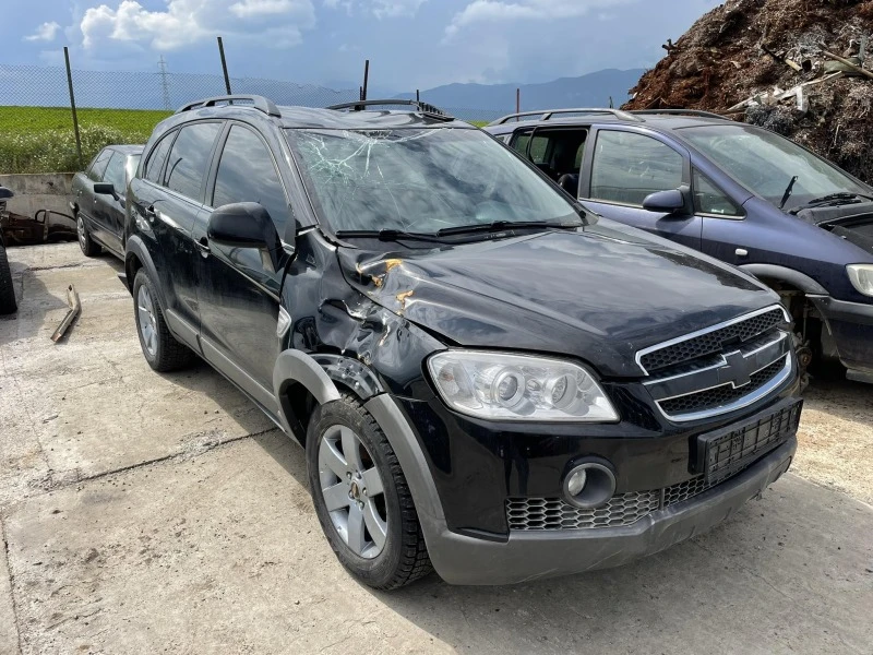 Chevrolet Captiva 2.0, снимка 4 - Автомобили и джипове - 41181118