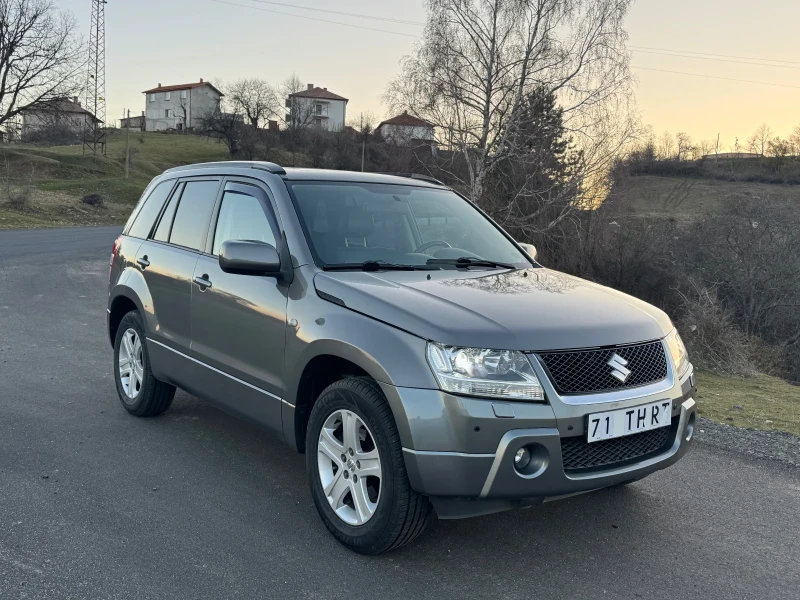 Suzuki Grand vitara АВТОМАТ/FULL, снимка 2 - Автомобили и джипове - 49432766