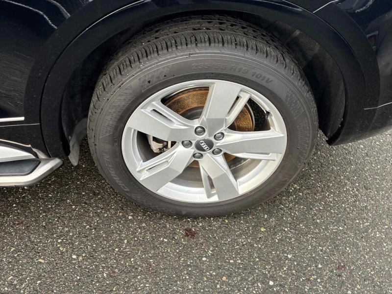 Audi Q5 * Technik * CARFAX * БЕЗ ПЪРВОНАЧАЛНА ВНОСКА, снимка 15 - Автомобили и джипове - 53024034