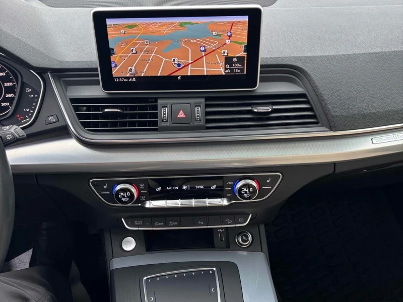 Audi Q5 * Technik * CARFAX * БЕЗ ПЪРВОНАЧАЛНА ВНОСКА, снимка 9 - Автомобили и джипове - 53024034