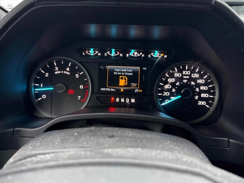 Ford F150 * 4WD SuperCrew 5.5' Box * CARFAX * БЕЗ ПЪРВОН, снимка 8 - Автомобили и джипове - 53079413