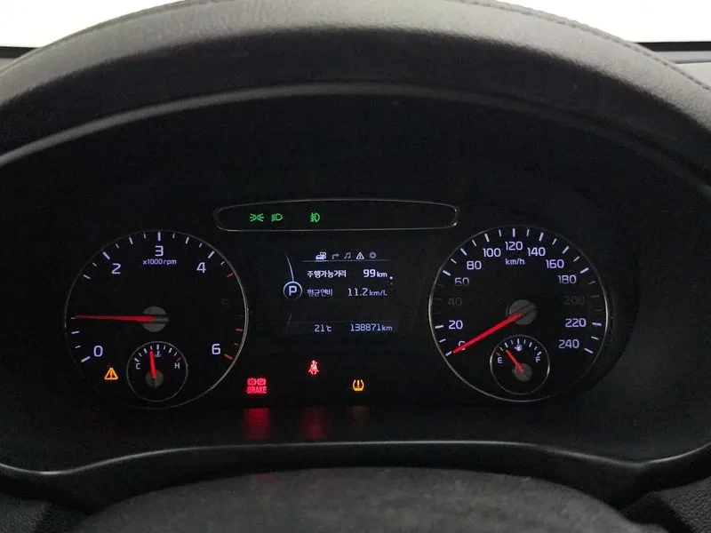 Kia Sorento DIESEL 2.0 2WD NOBLESSE, снимка 8 - Автомобили и джипове - 55261642