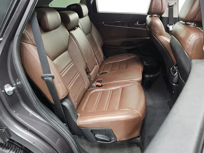 Kia Sorento DIESEL 2.0 2WD NOBLESSE, снимка 12 - Автомобили и джипове - 55261642