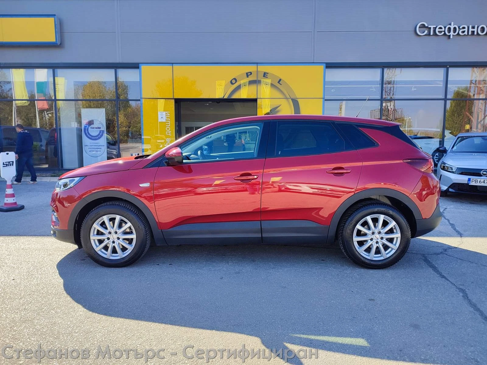 Opel Grandland X Business Edition 1.5 D (130hp) AT8 - изображение 4