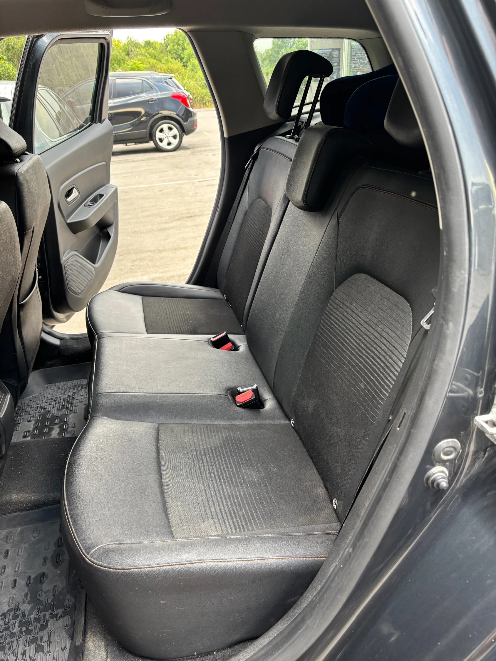 Dacia Duster Extreme 1.0 LPG Garantie bis 07.2027 - изображение 8
