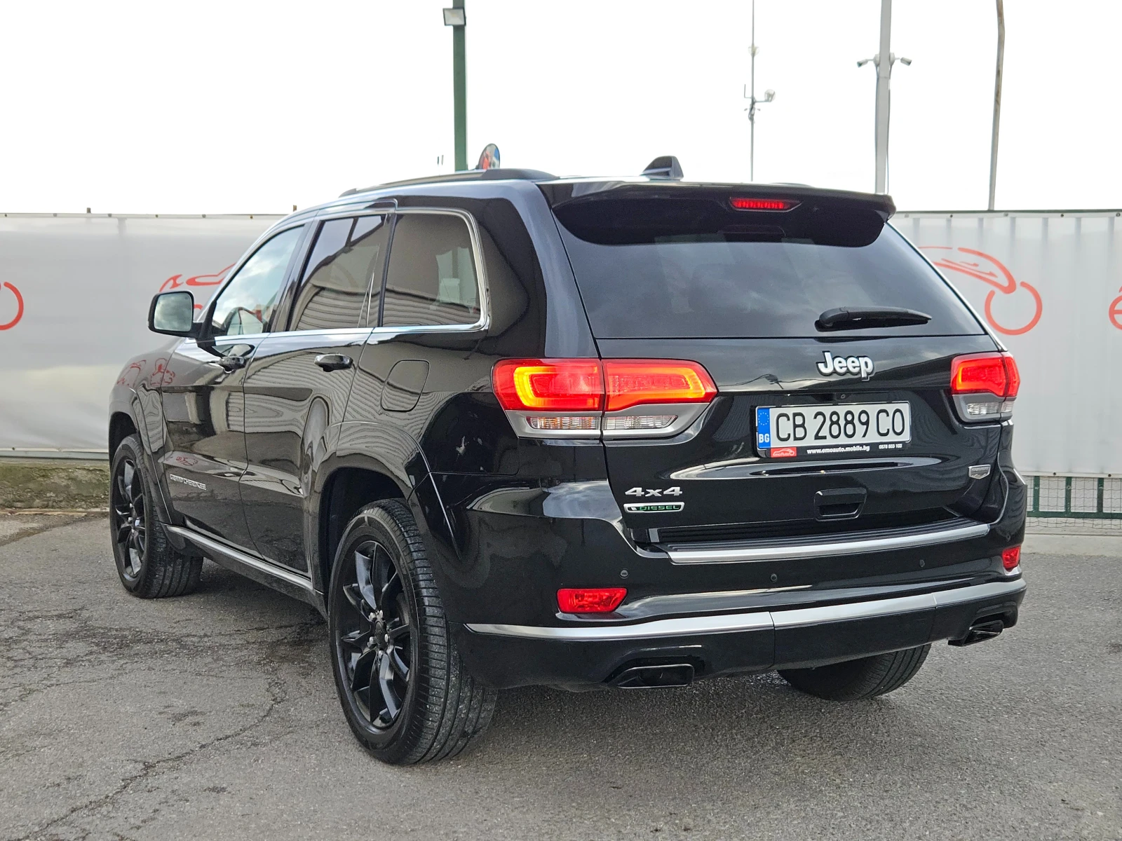 Jeep Grand cherokee 3.0D/SUMMIT/250k.c/8ск/LED/ACC/NAVI/БЛУТУТ/EU6/ТОП - изображение 5