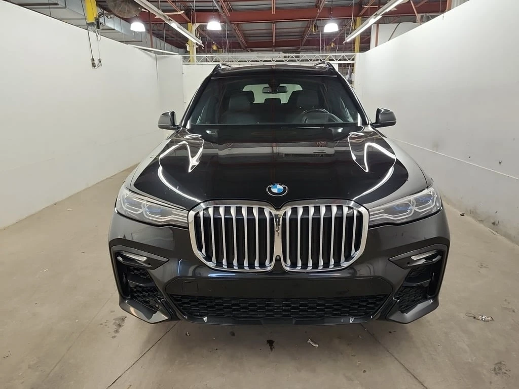 BMW X7 2022 xDrive40i * CARFAX * БЕЗ ПЪРВОНАЧАЛНА ВНОСКА - изображение 2