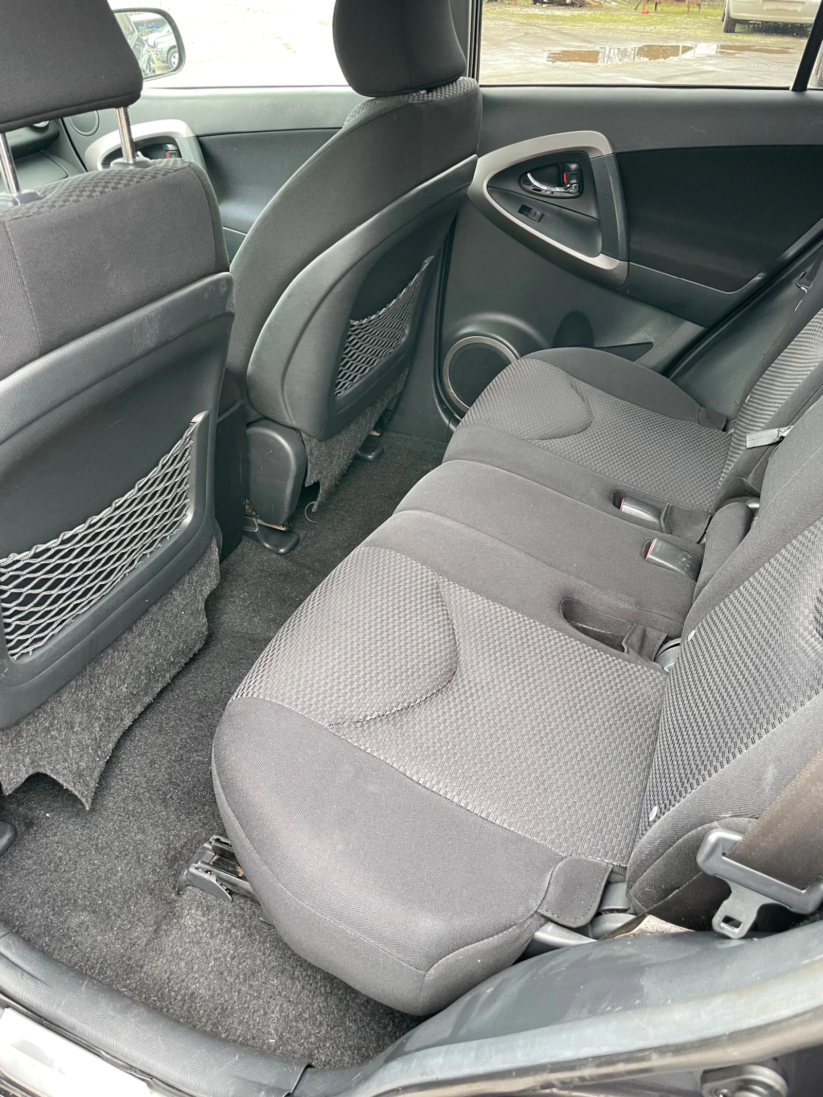 Toyota Rav4 2.2 D4D 136 к.с - изображение 8