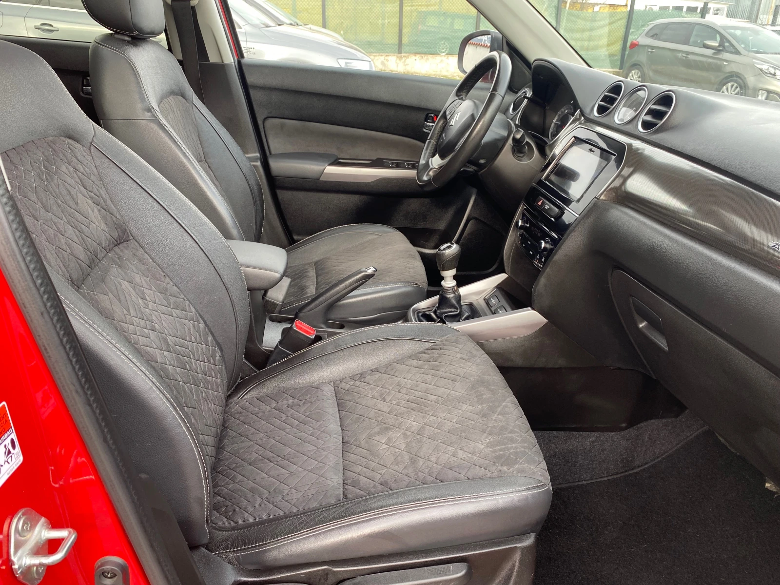 Suzuki Vitara  1.4 Booster Jet 4X4 HYBRID | Mobile.bg � ����������� 11