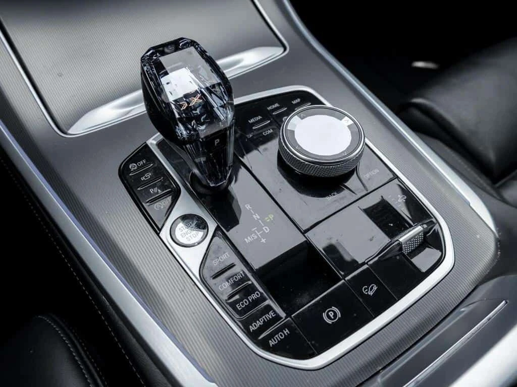 BMW X5 xDrive40i М PACK/Дистроник/Лазери/Представителство, снимка 10 - Автомобили и джипове - 53766841