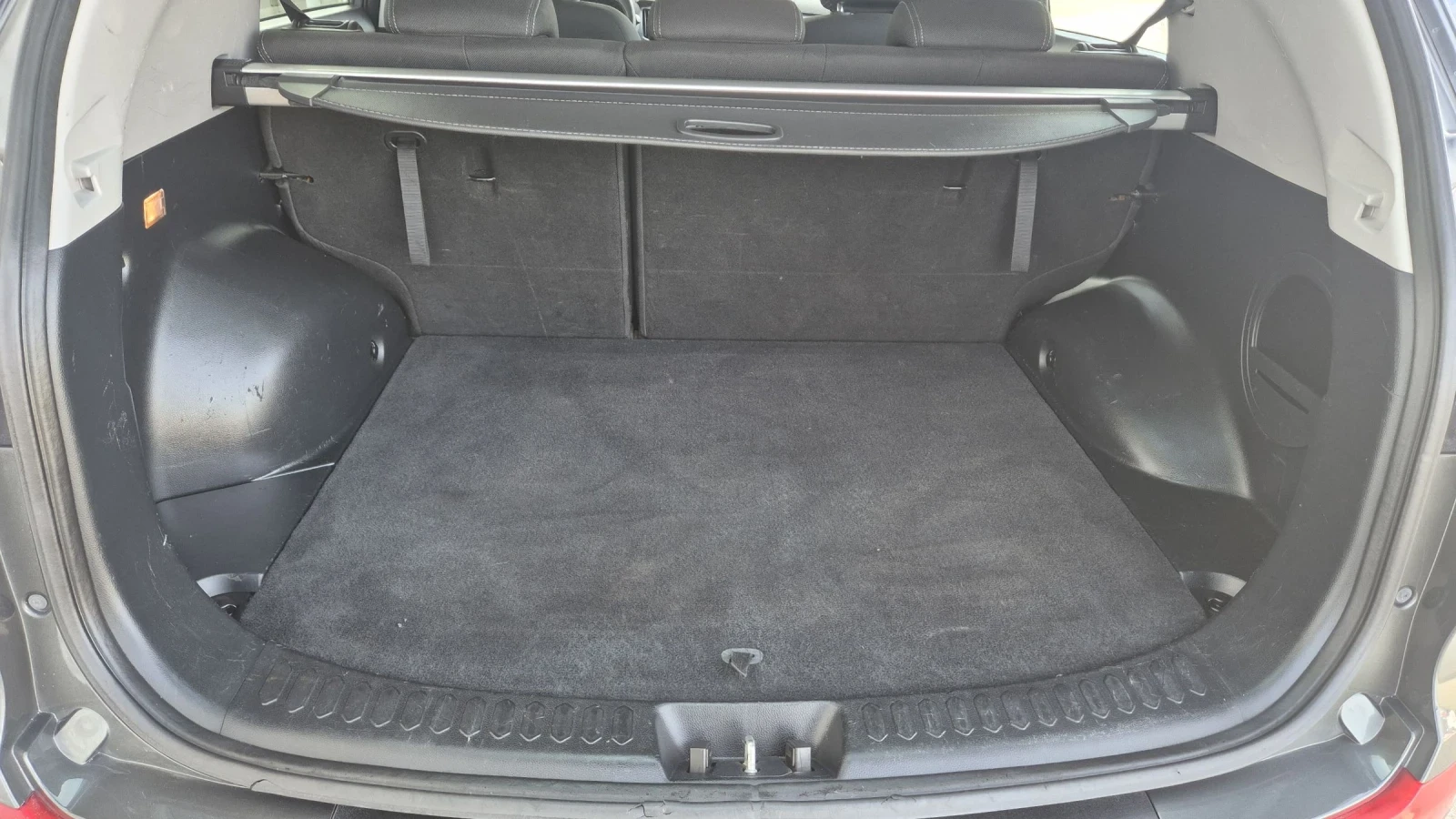 Kia Sportage 1.6 бензин 135к.с., снимка 16 - Автомобили и джипове - 53777315