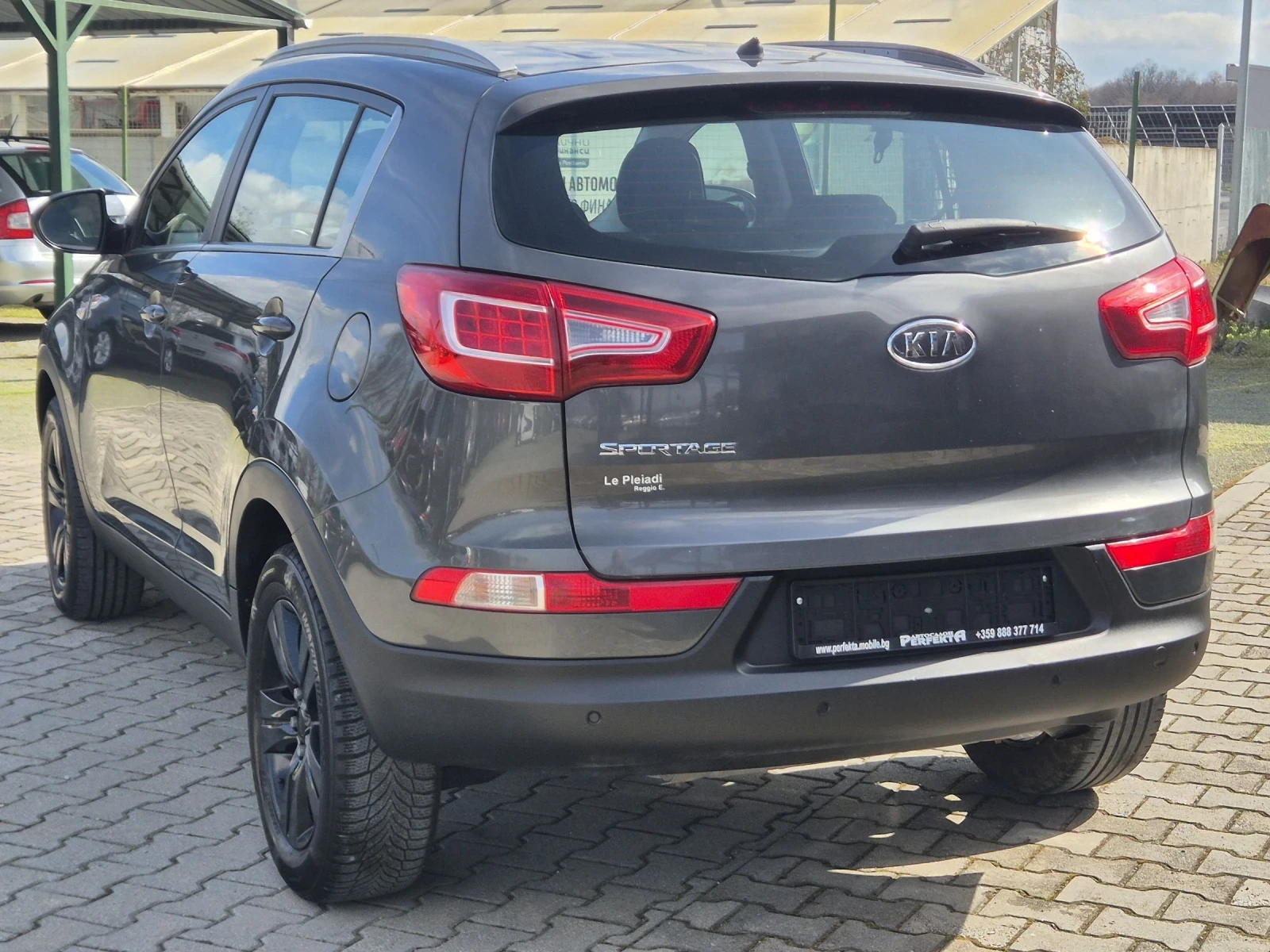 Kia Sportage 1.6 бензин 135к.с., снимка 9 - Автомобили и джипове - 53777315