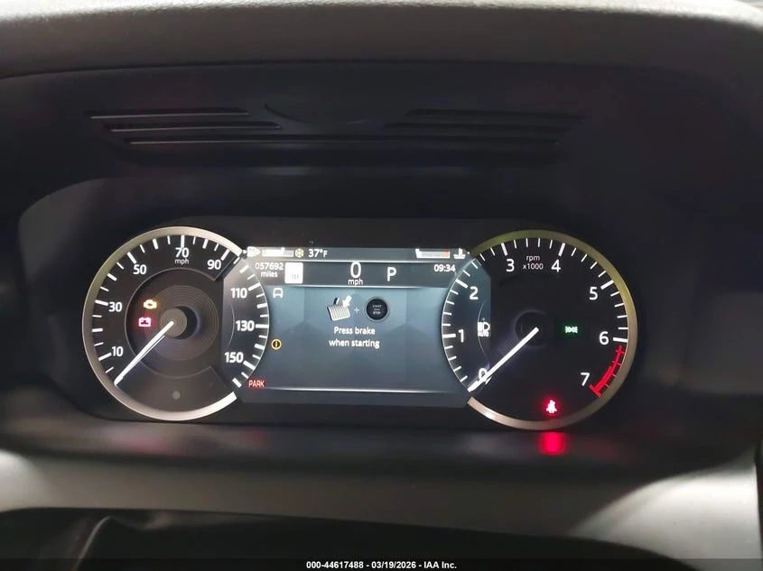 Land Rover Discovery 2.0l Sport Se, снимка 7 - Автомобили и джипове - 54351416