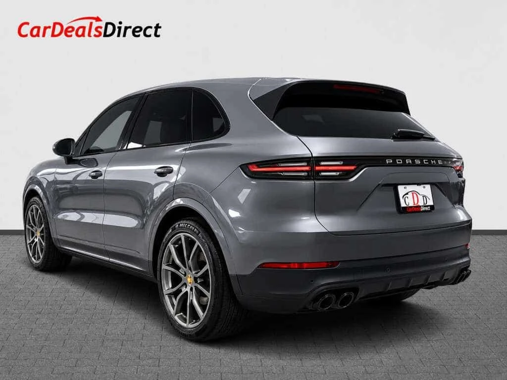 Porsche Cayenne * Premium Spec AWD | Panoramic Roof | Black * CARF, снимка 4 - Автомобили и джипове - 54903170