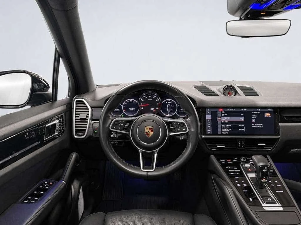 Porsche Cayenne * Premium Spec AWD | Panoramic Roof | Black * CARF, снимка 11 - Автомобили и джипове - 54903170