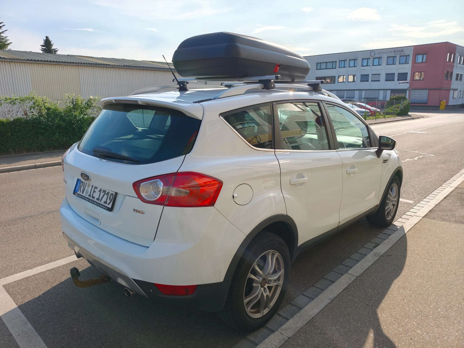 Ford Kuga 2.0 TDCI 4x4, снимка 4 - Автомобили и джипове - 55510168